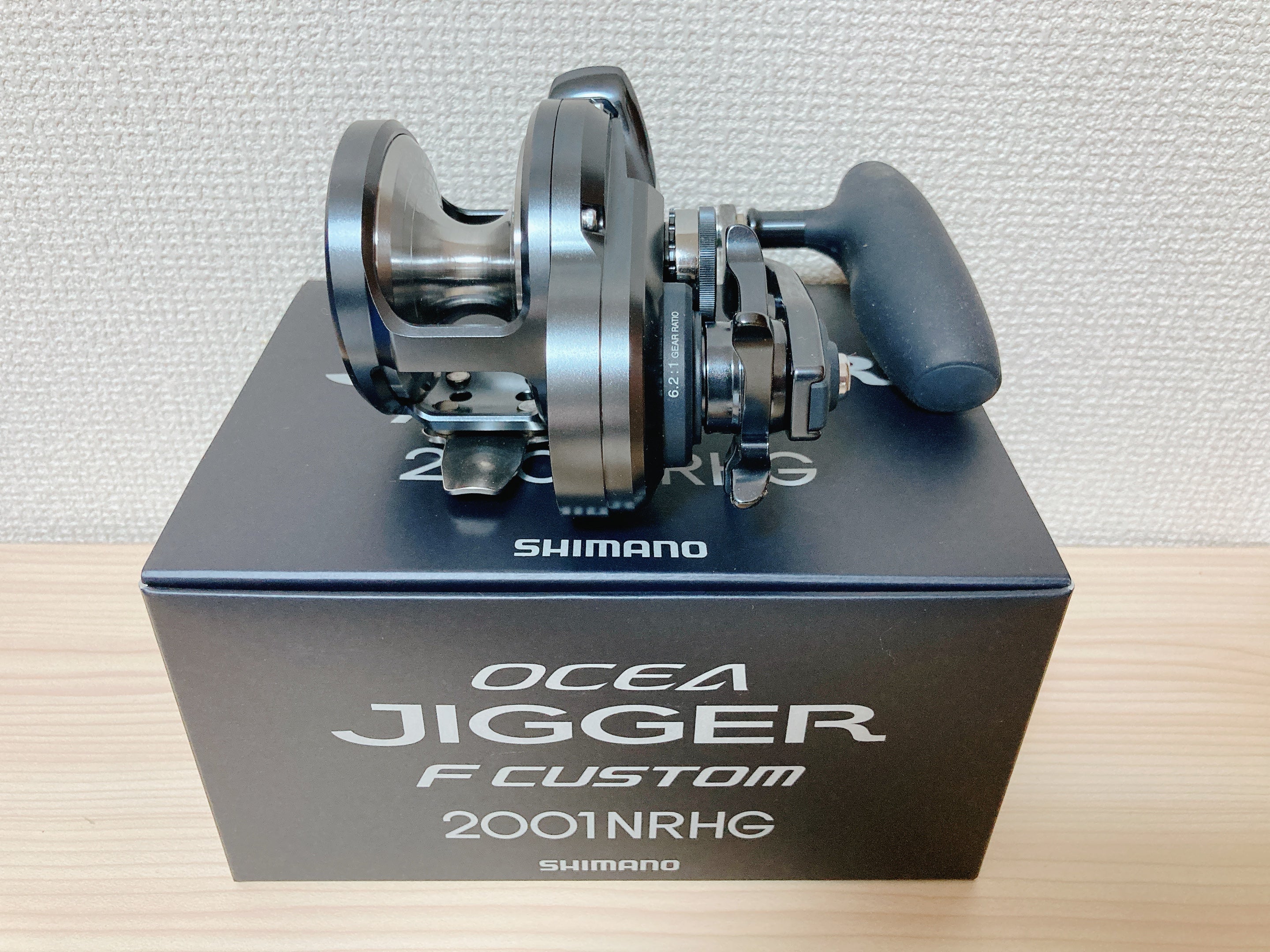 Shimano Baitcasting Reel 19 OCEA JIGGER F CUSTOM 2001NRHG Left 6.2:1 I