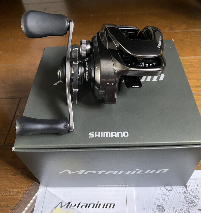 Shimano Baitcasting Reel 20 Metanium Right 5RL280000 Gear Ratio 6.2 IN BOX