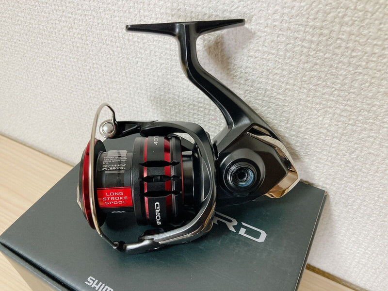 Shimano Spinning Reel 20 VANFORD 4000 Gear Ratio 5.3:1 Fishing Reel IN BOX