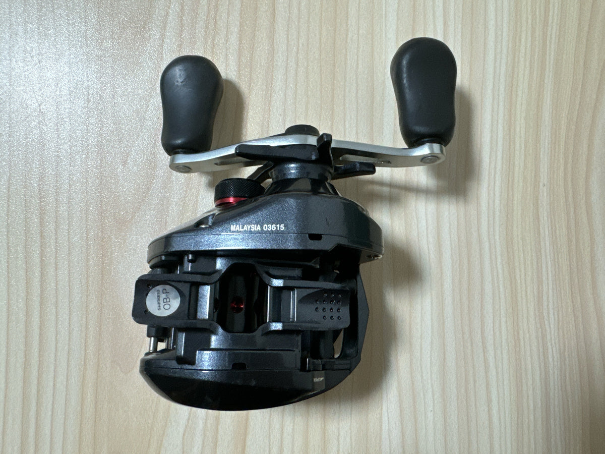 Shimano Baitcasting Reel 16 CASITAS MGL 100HG Right Gear Ratio 7.2:1 I