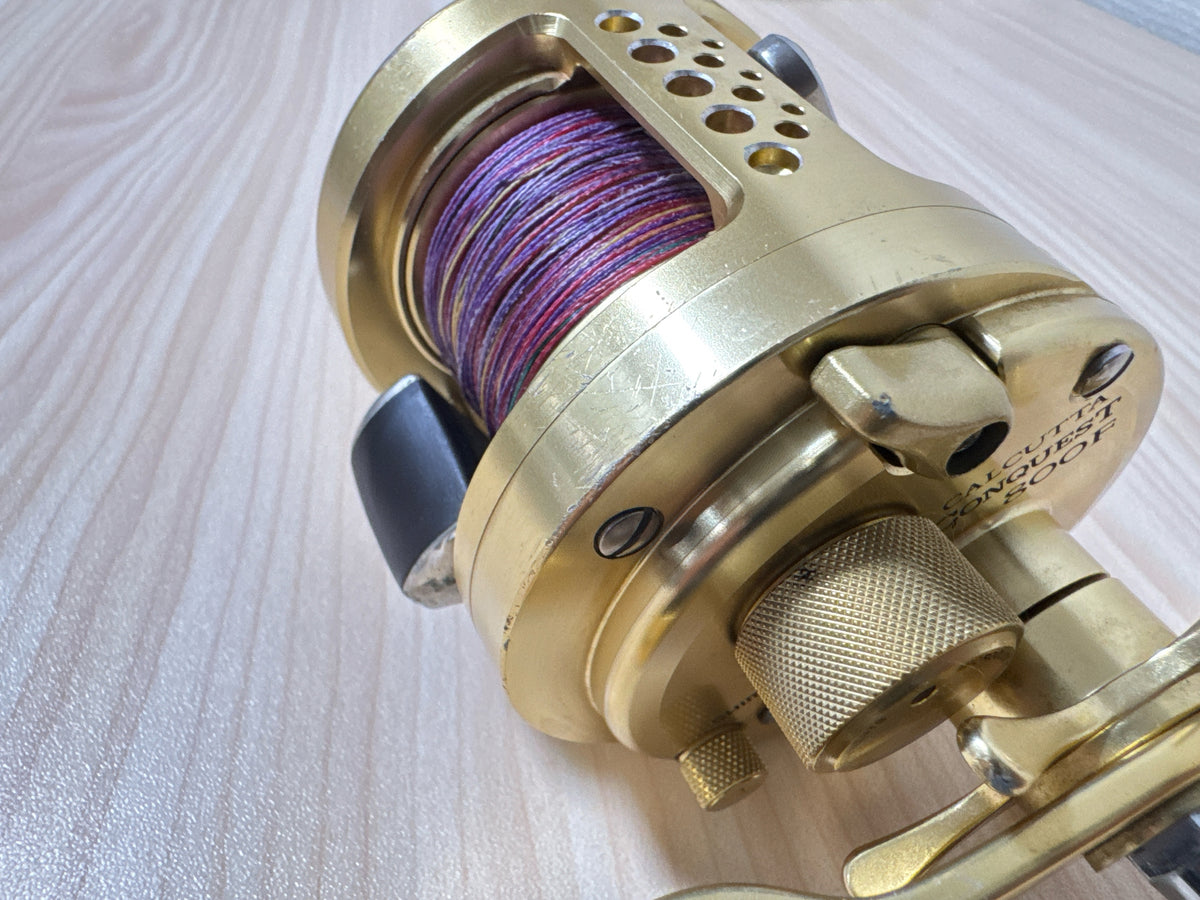 Shimano Baitcasting Reel 04 CALCUTTA CONQUEST 800F Right 5.0:1 Fishing