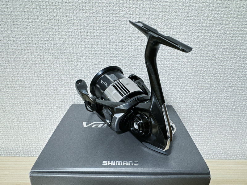 Shimano Spinning Reel 23 VANQUISH C3000SDHHG 5.8:1 Fishing Reel IN BOX