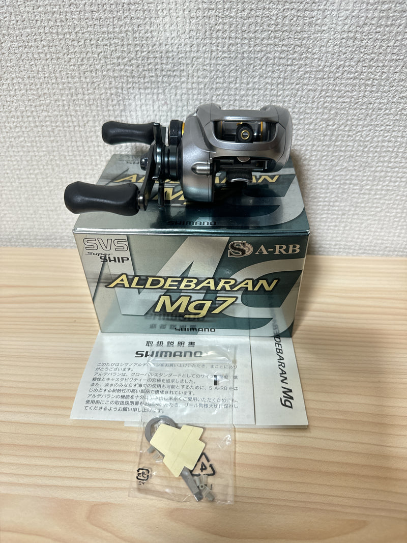 Shimano Baitcasting Reel 09 ALDEBARAN Mg7 Right Gear Ratio 7.0:1 Fishing Reel IN BOX