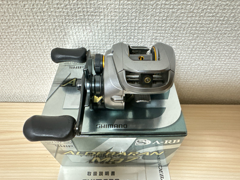 Shimano Baitcasting Reel 09 ALDEBARAN Mg7 Right Gear Ratio 7.0:1 Fishing Reel IN BOX