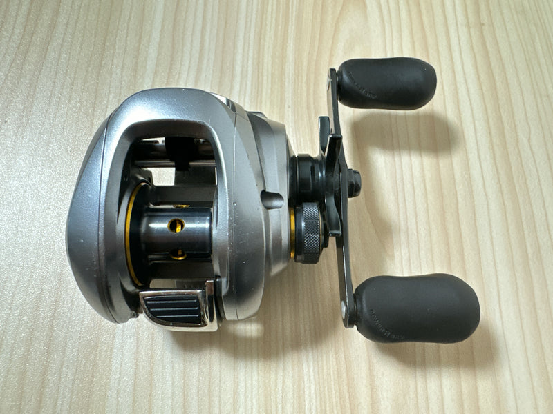 Shimano Baitcasting Reel 09 ALDEBARAN Mg7 Right Gear Ratio 7.0:1 Fishing Reel IN BOX