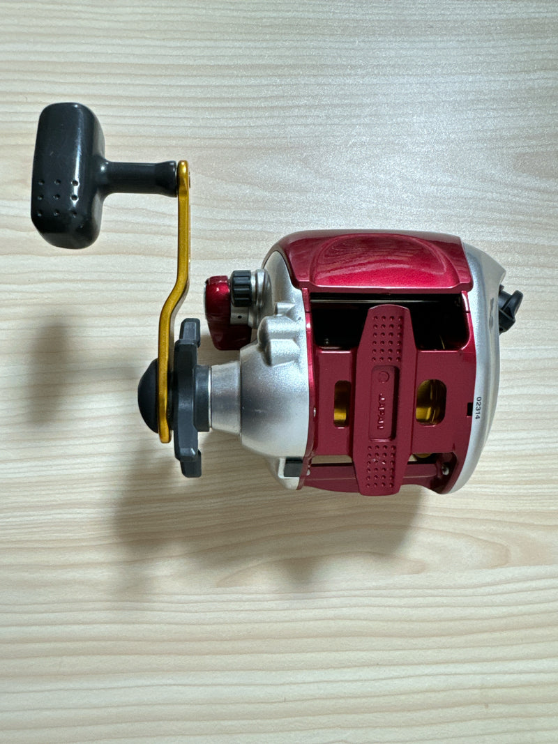 Shimano Big Game Electric Reel 08 Dendou Maru 3000 PLAYS Right 3.6:1 with cable IN BOX