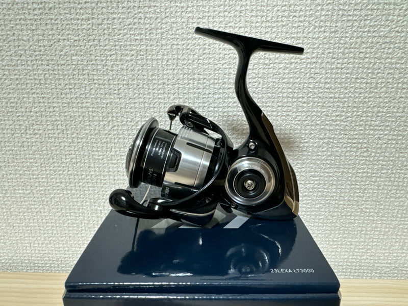 Daiwa Spinning Reel 23 LEXA LT3000 Gear Ratio 5.2:1 Fishing Reel IN BOX