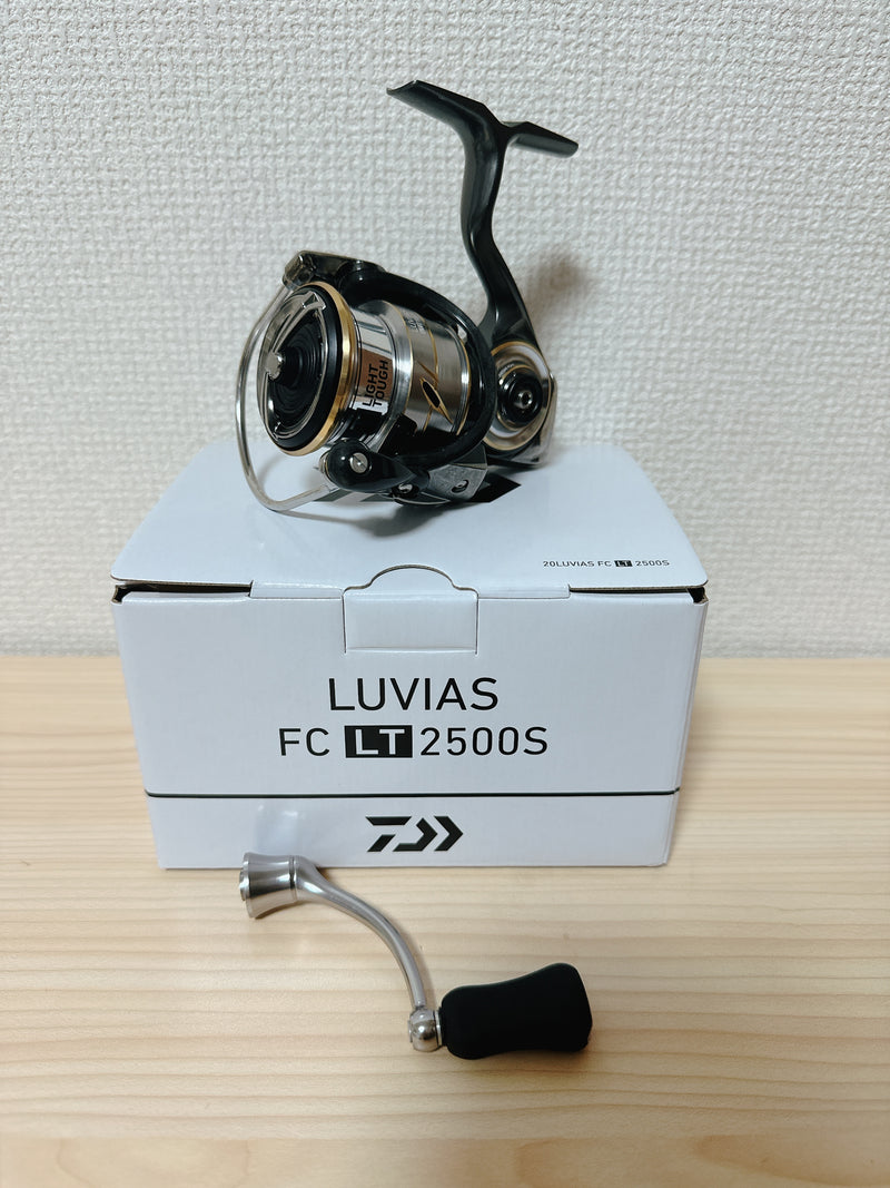 Daiwa Spinning Reel 20 LUVIAS FC LT2500S Gear Ratio 5.5:1 Fishing Reel IN BOX