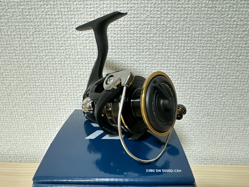 daiwa 23bg sw spinning reel 23 BG 6000D-H Gear Ratio 5.7:1 Fishing Reel IN Standard features include an EVA round knob Daiwa 23 BG SW fishing