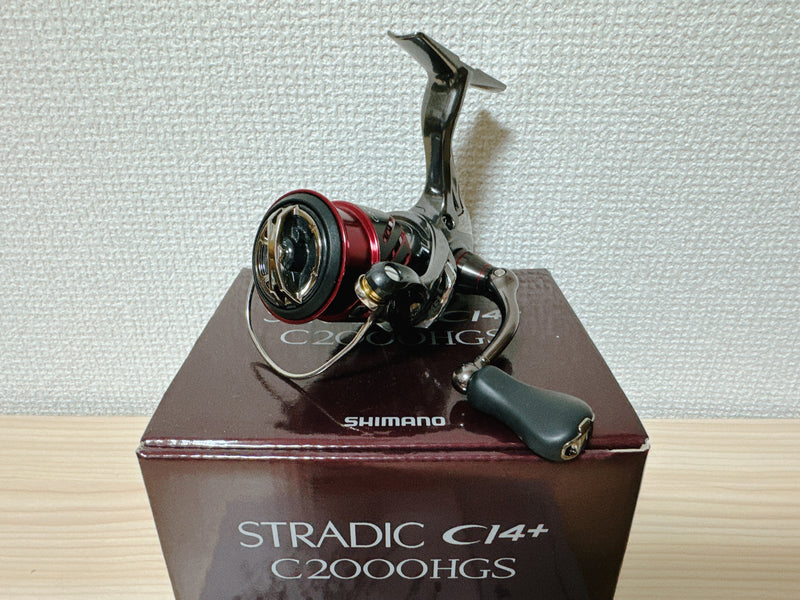 Spinning Reel 16 Stradic CI4+ C2000HGS 6.0:1 Fishing Reel IN BOX