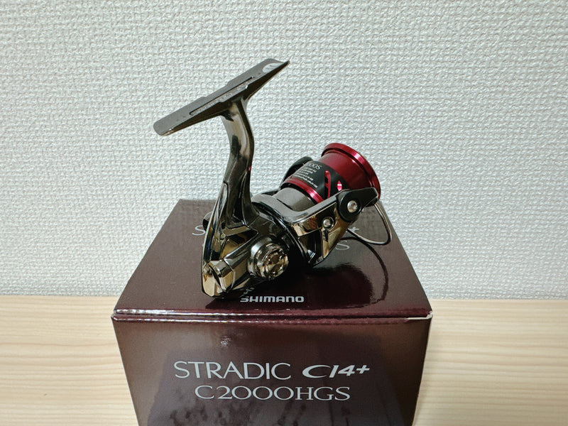 Shimano 16 Stradic CI4+ C2000HGS Saltwater Spinning Reel Japan Import