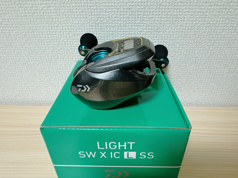 DAIWA Baitcasting Reel Light SW X IC L SS