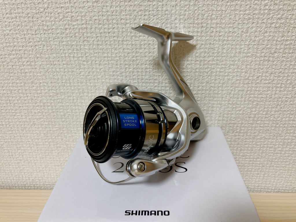 Shimano Spinning Reel 19 STRADIC 2500SHG Gear Ratio 6.0:1 Fishing Reel IN  BOX