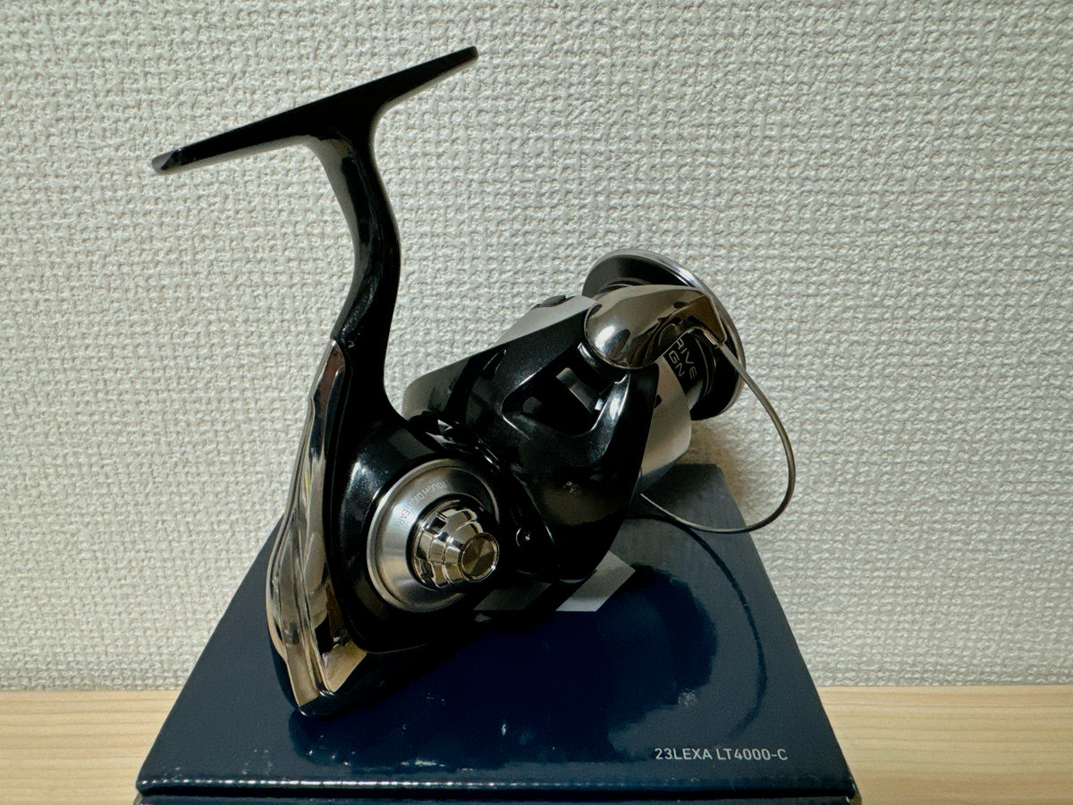 Daiwa Spinning Reel 23 LEXA LT4000-C Gear Ratio 5.2:1 Fishing Reel IN
