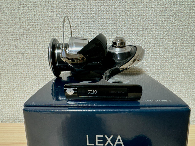 Daiwa Spinning Reel 23 LEXA LT4000-C Gear Ratio 5.2:1 Fishing Reel IN BOX