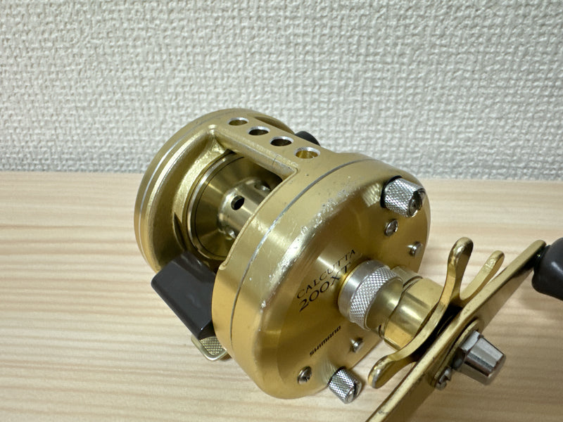 calcutta te fishing reel Shimano Baitcasting Reel 95 CALCUTTA 200XT Right 5.0:1 RH380200 Fishin