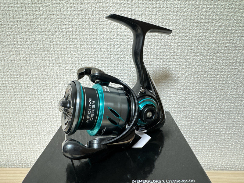 Daiwa Spinning Reel 24 Emeraldas X LT2500-XH-DH 6.2:1 Fishing Reel IN BOX