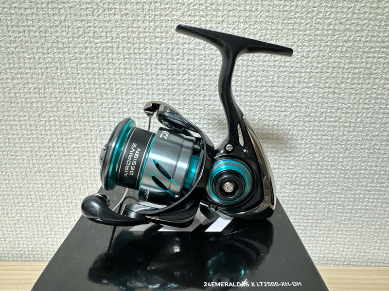 Daiwa Spinning Reel 24 Emeraldas X LT2500-XH-DH 6.2:1 Fishing Reel IN BOX