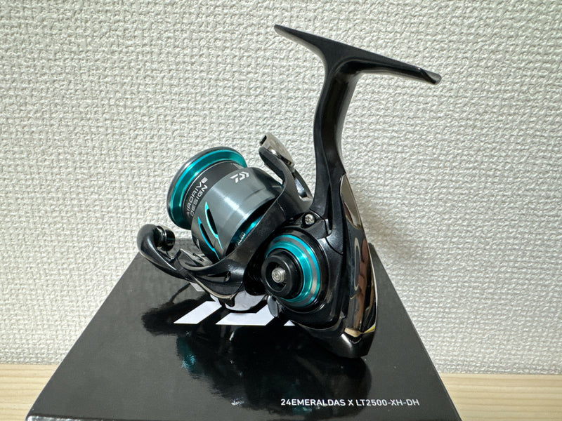 Daiwa Spinning Reel 24 Emeraldas X LT2500-XH-DH 6.2:1 Fishing Reel IN BOX