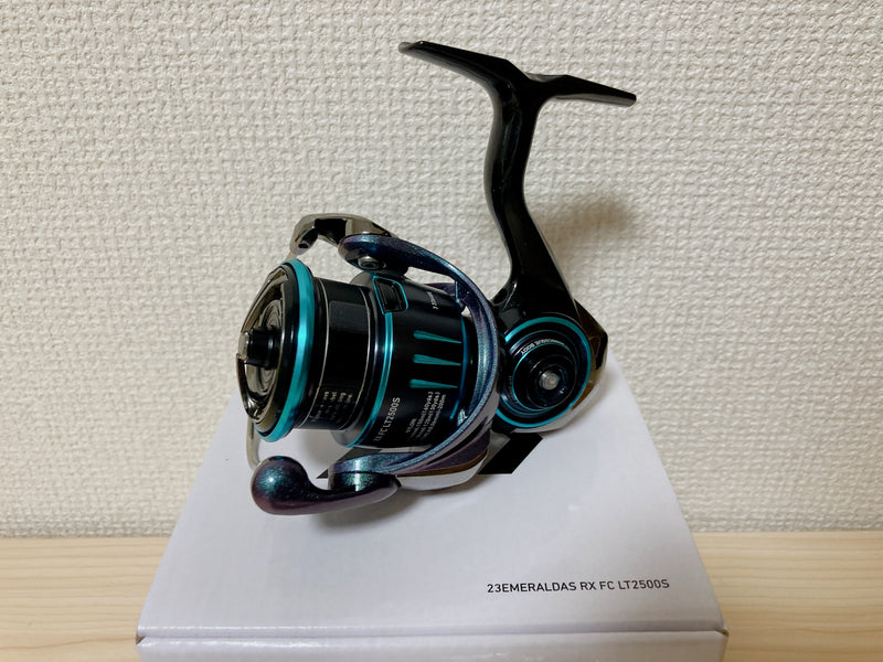 Daiwa Spinning Reel 23 EMERALDAS RX FC LT2500S 5.1:1 Fishing Reel IN BOX