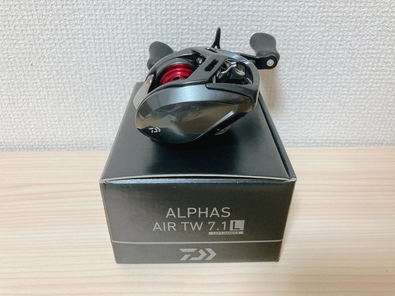 Daiwa Baitcasting Reel 20 Alphas AIR TW 7.1L Left 7.1:1 Fishing Reel IN BOX