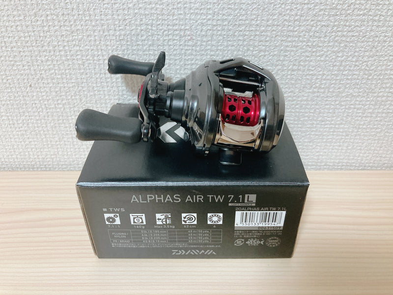 Daiwa Baitcasting Reel 20 Alphas AIR TW 7.1L Left 7.1:1 Fishing Reel IN BOX