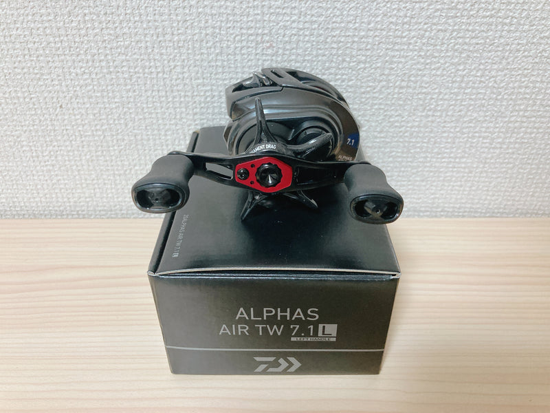 Daiwa Baitcasting Reel 20 Alphas AIR TW 7.1L Left 7.1:1 Fishing Reel IN BOX