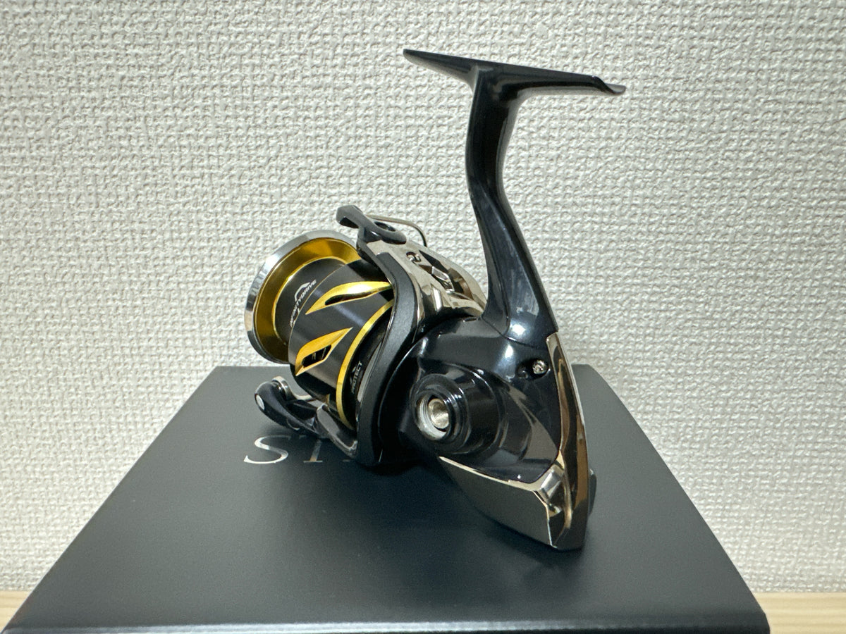 STELLA SW 4000HG と SUPER AERO TITANIUM Spinning Reel 20 STELLA SW 4000HG Gear Ratio 5.7:1 Fishing