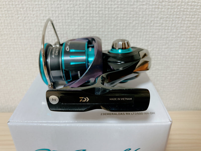 Daiwa Spinning Reel 23 EMERALDAS RX LT2500-XH-DH 6.2:1 Fishing Reel IN BOX