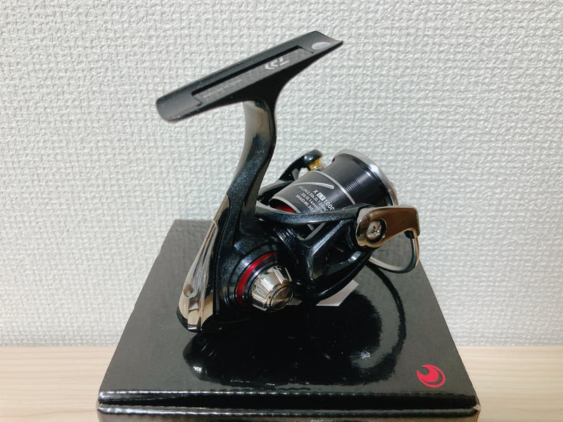 Daiwa Spinning Reel 20 GEKKABIJIN X LT 1000S-P