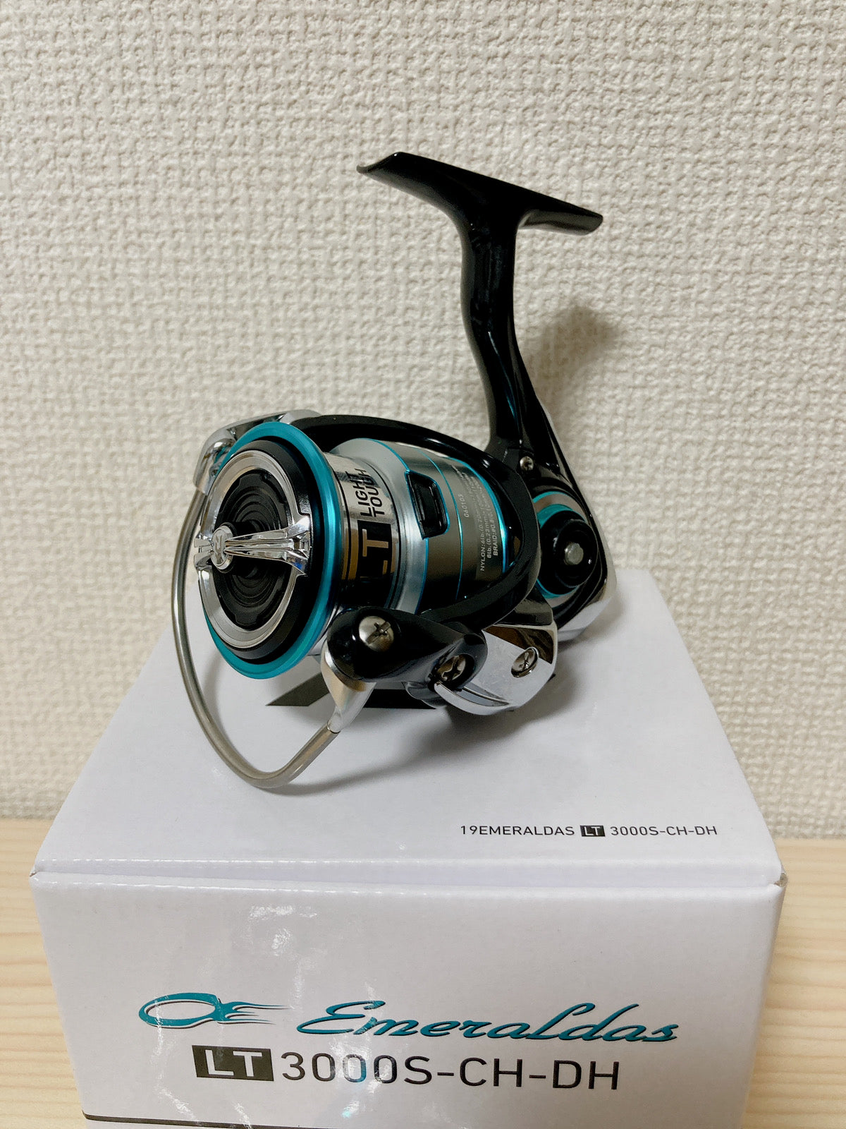 Daiwa Spinning Reel 19 Emeraldas LT 3000S-CH-DH 5.6:1 Fishing Reel IN
