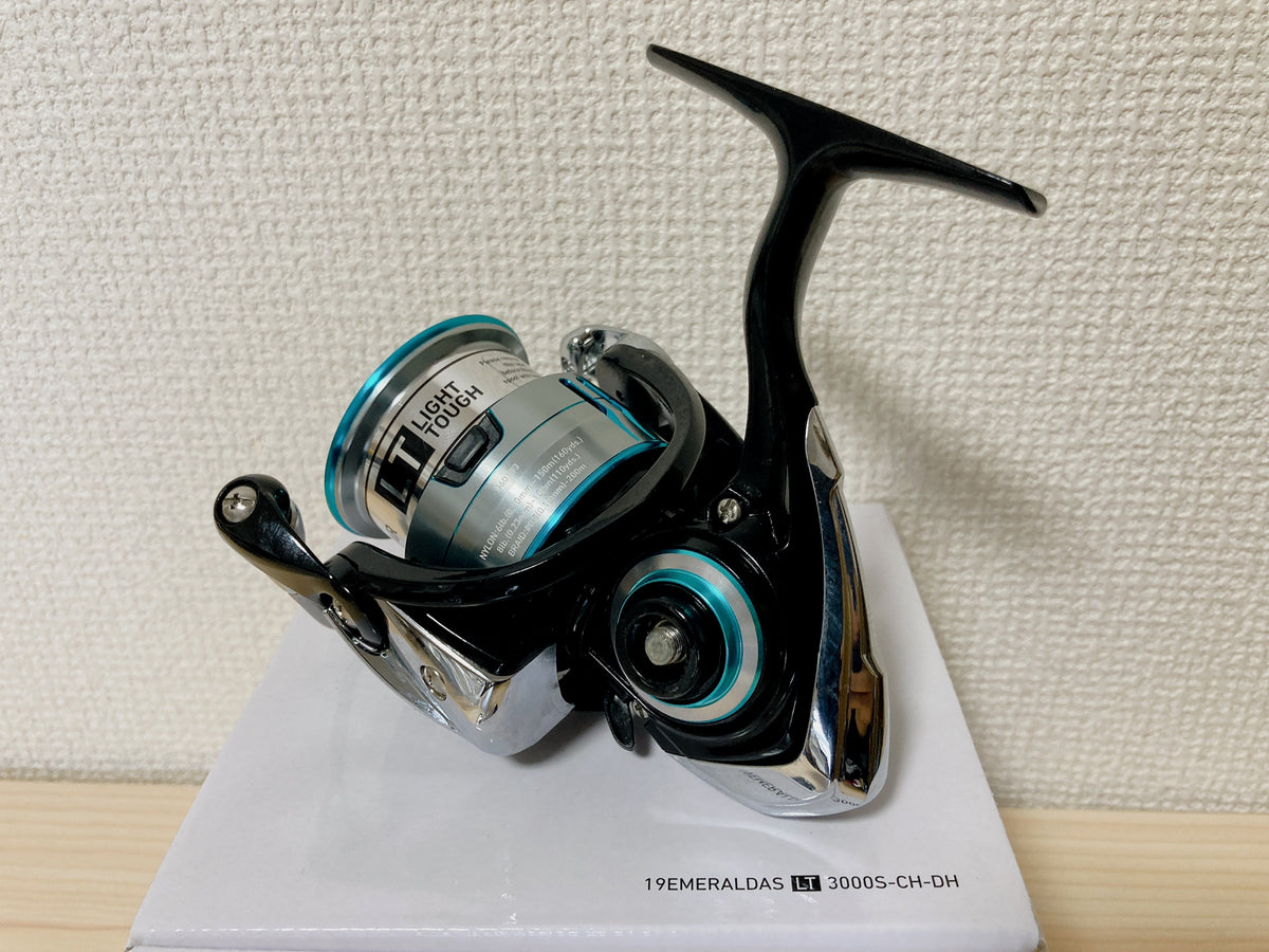 Daiwa Spinning Reel 19 Emeraldas LT 3000S-CH-DH 5.6:1