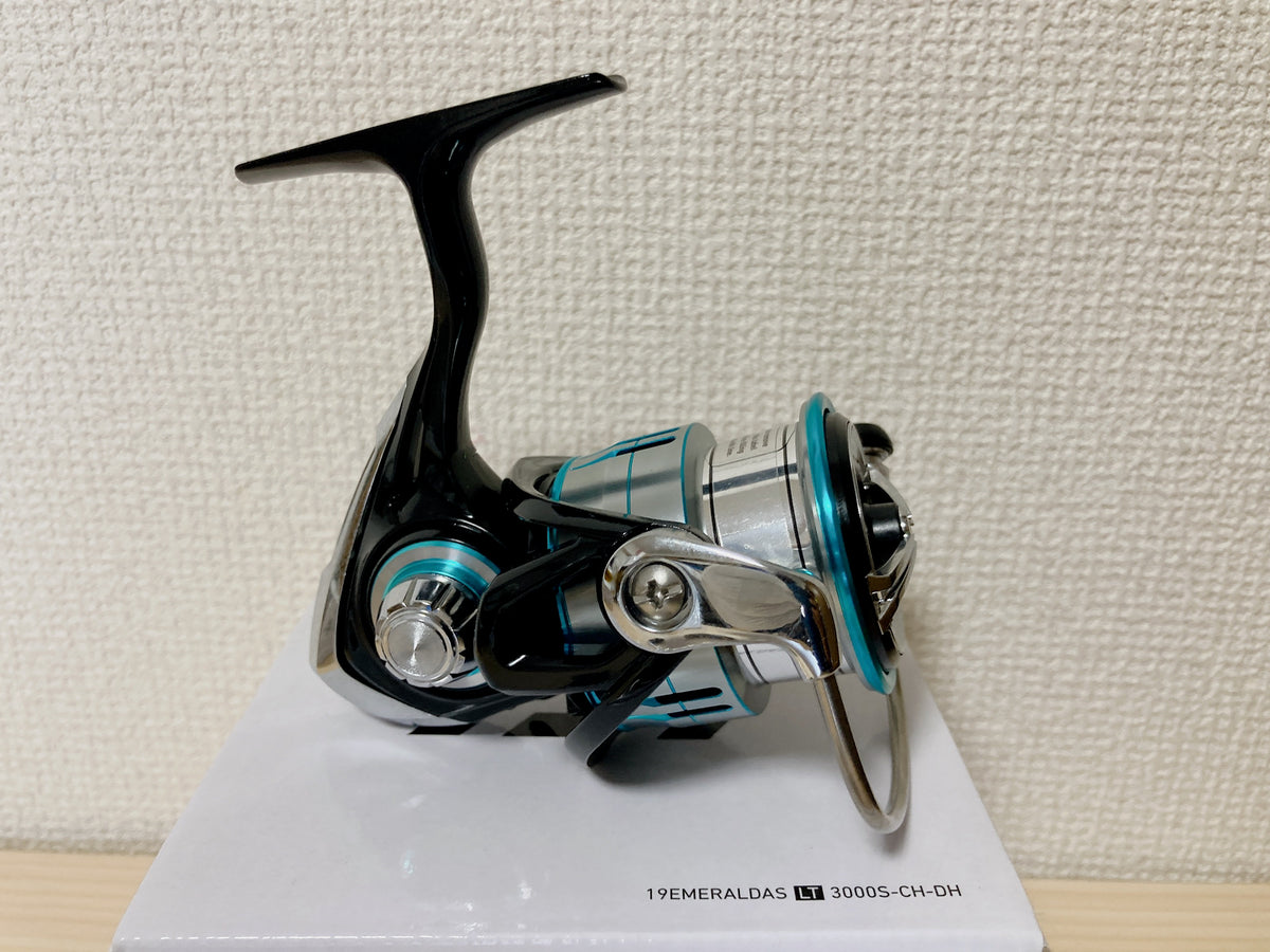 Daiwa Spinning Reel 19 Emeraldas LT 3000S-CH-DH 5.6:1 Fishing Reel IN