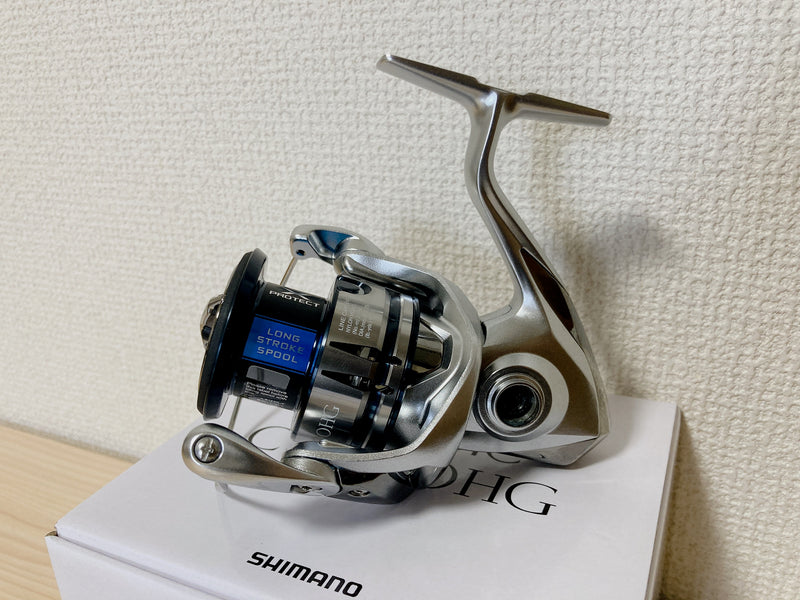 Shimano 19 Stradic C3000 Spinning Fishing Reel