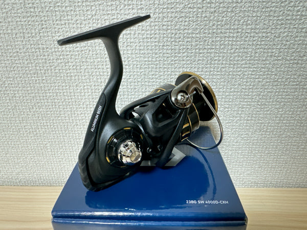 Daiwa Spinning Reel 23 BG SW 4000D-CXH Gear Ratio 6.2:1 Fishing Reel IN BOX