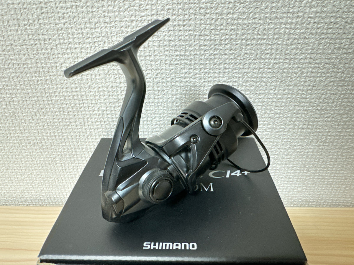 Shimano Spinning Reel 18 EXSENCE CI4+ C3000M Gear Ratio 5.0:1 Fishing
