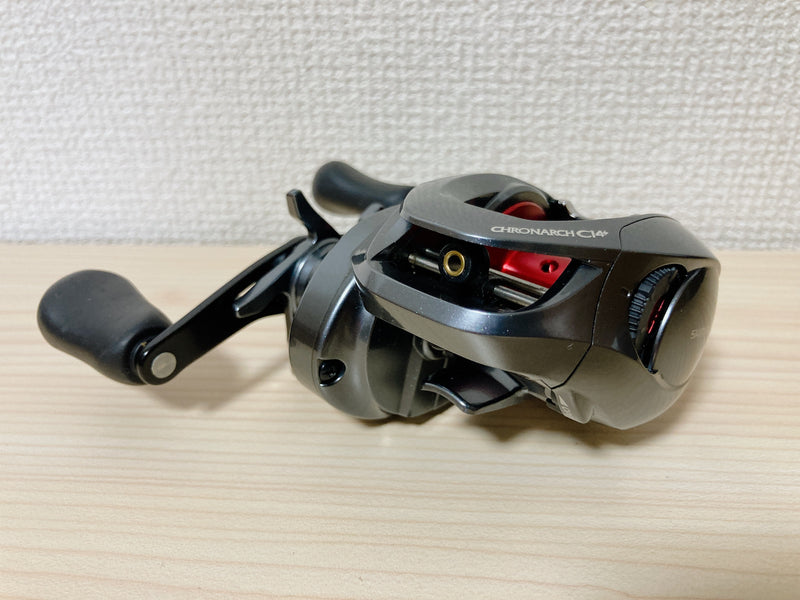 shimano chronarch or curado dc Shimano Baitcasting Reel 14 CHRONARCH CI4+ 150 Right Gear Ratio 6.2:1