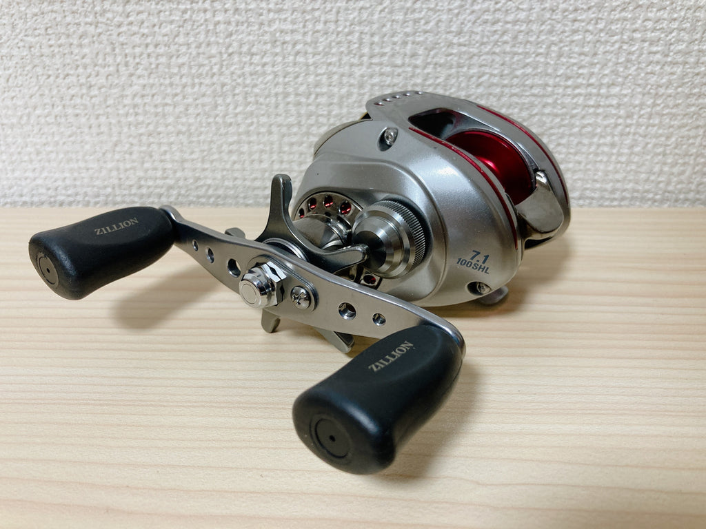 Daiwa Zillion 100 SH Custom Bass Right Handle Bait Casting Fishing Reel  Japan