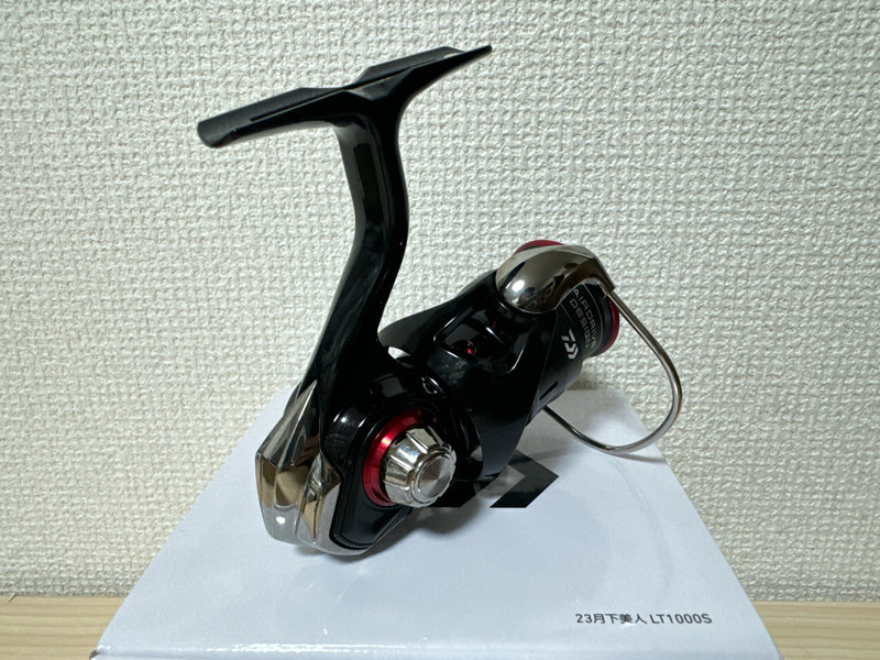 Daiwa Spinning Reel 23 GEKKABIJIN LT1000S Gear Ratio 5.1:1 Fishing Reel IN BOX