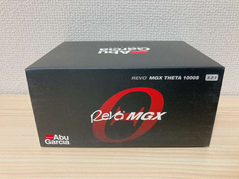 Abu Garcia Spinning Reel REVO MGX THETA 1000S 5.2:1 Fishing Reel IN BOX