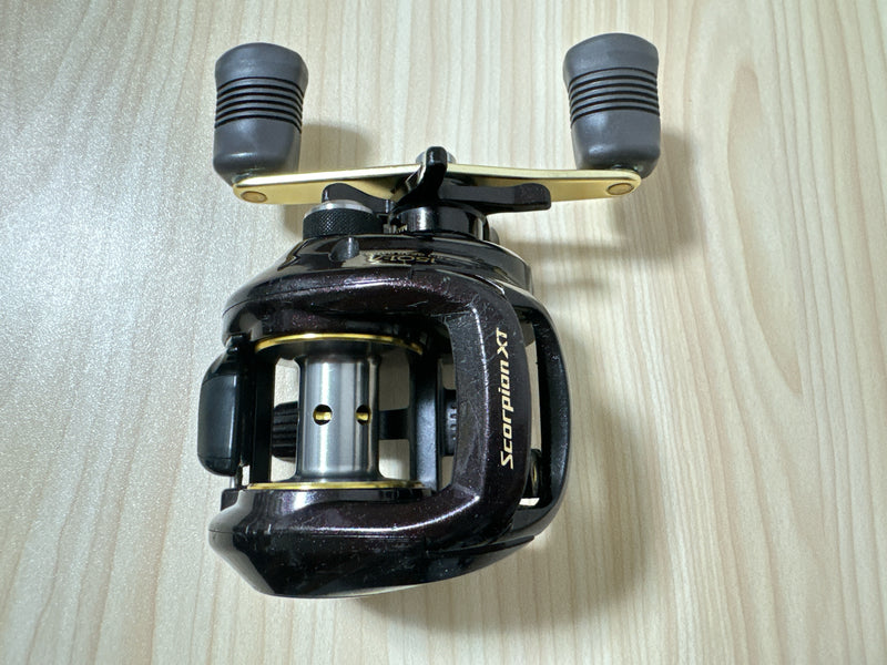 Shimano Baitcasting Reel 09 Scorpion XT 1501-7 Left Gear Ratio 7.0:1