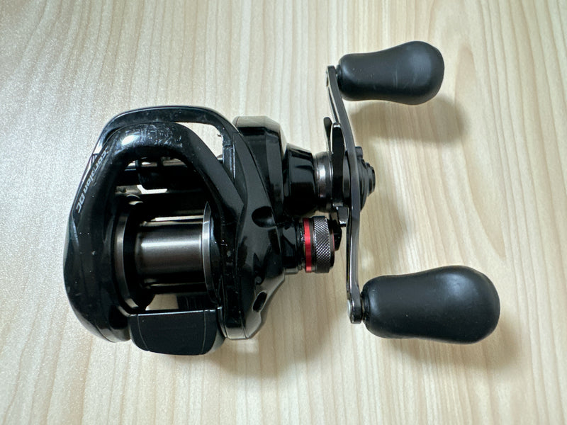 Baitcasting Reel 17 Scorpion DC 100 Right Gear Ratio 6.3:1 Fishing Reel IN BOX