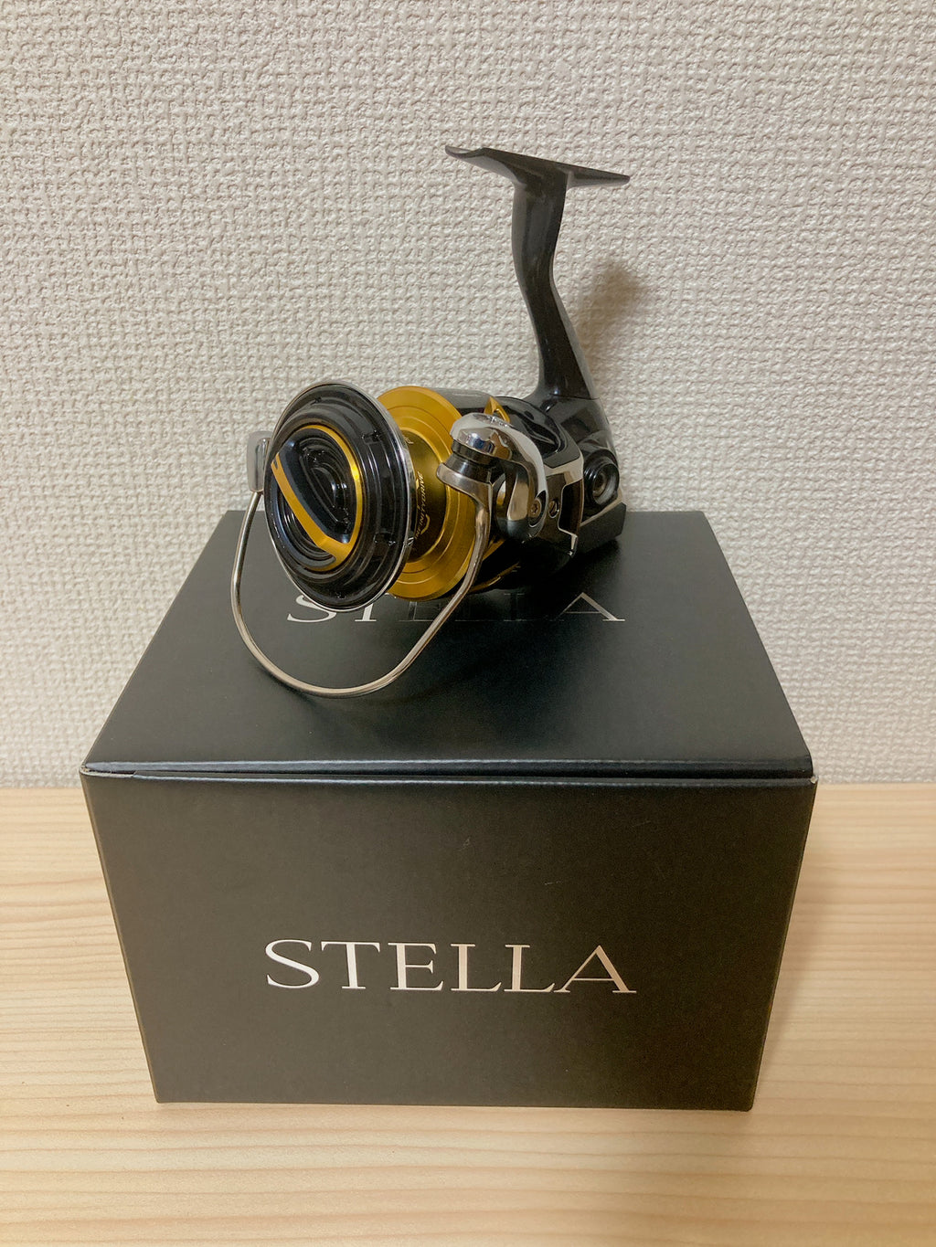 Shimano Spinning Reel 20 STELLA SW 6000XG 6.2:1 Saltwater Fishing Reel IN  BOX