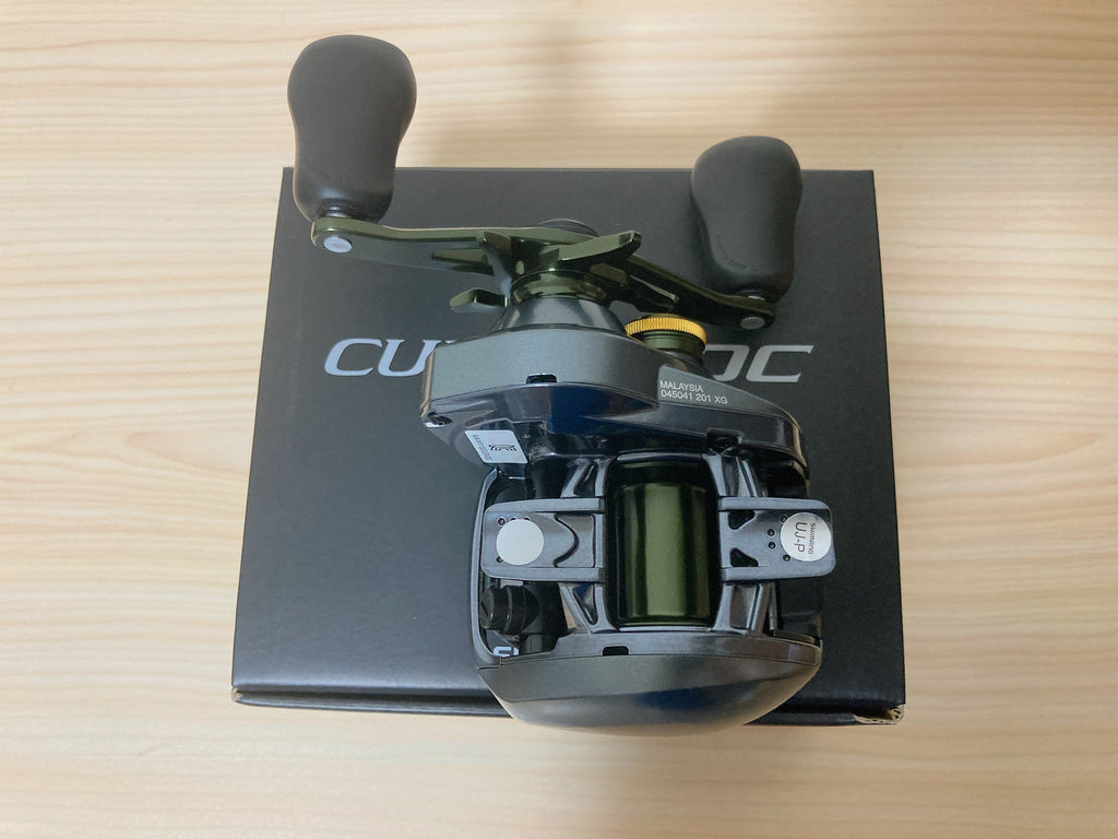 Shimano Curado 201 XG Low Profile Baitcasting Reel 8.5:1 Left Hand CU201XG  - Hunting Stuff