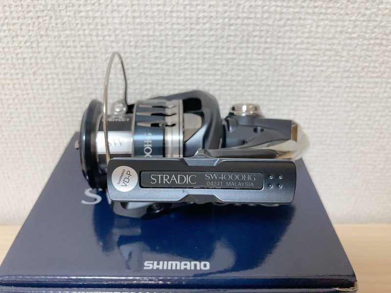 Shimano Spinning Reel 20 STRADIC SW 4000HG 5.8:1 Saltwater Fishing Ree