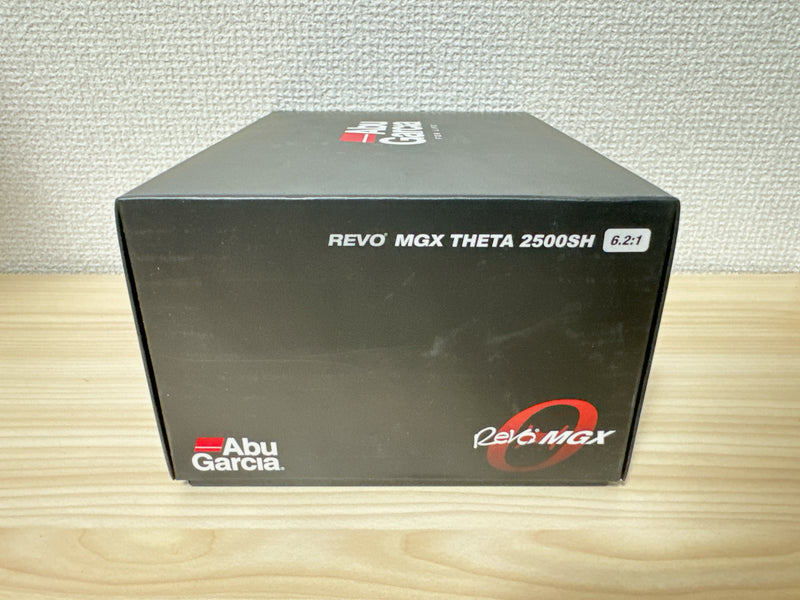 Abu Garcia Spinning Reel REVO MGX THETA 2500SH 6.2:1 Fishing Reel IN BOX