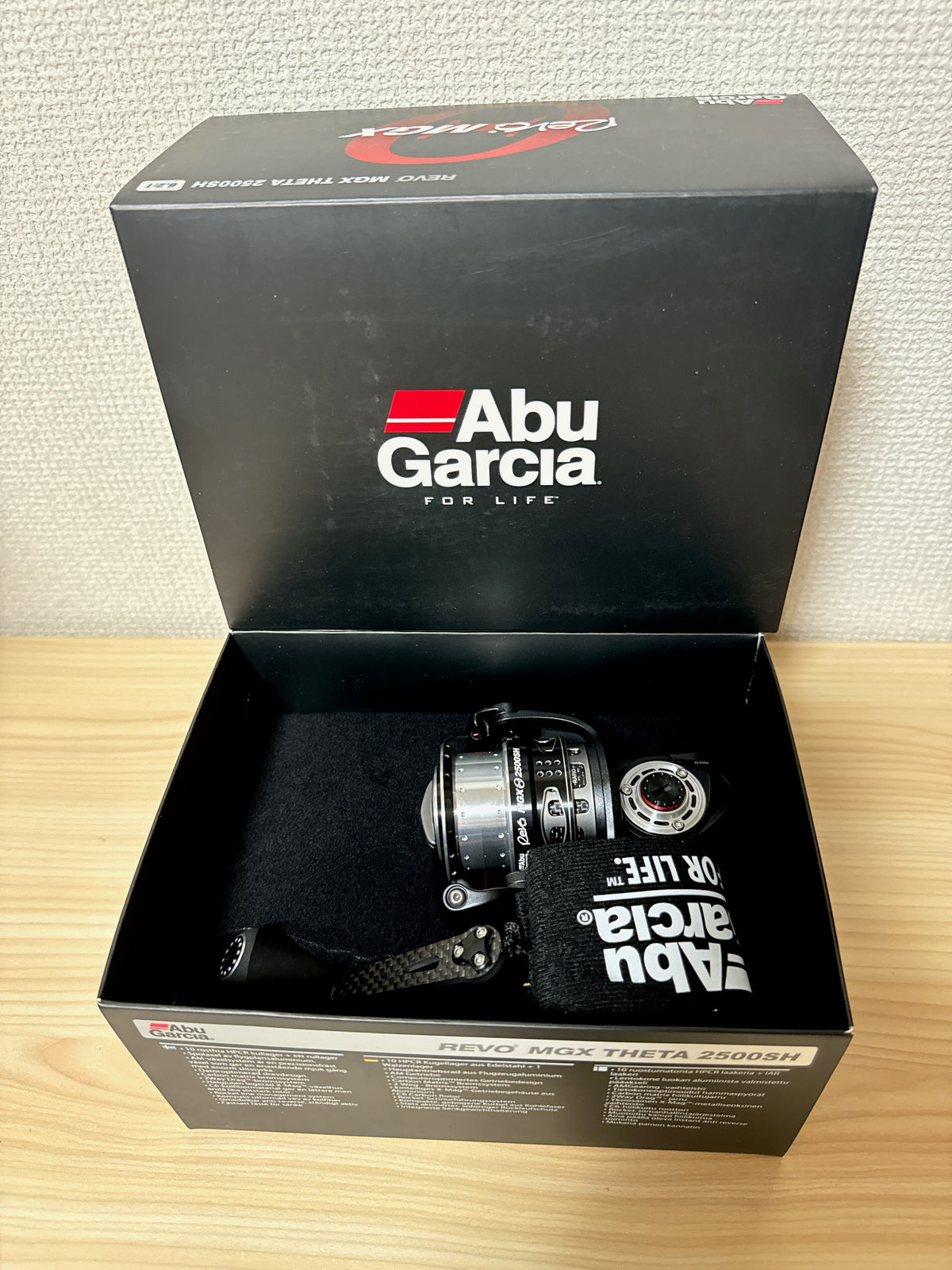 Abu Garcia Revo MGX Theta 2500SH　MGX θ Abu Garcia Revo MGX Theta 2500SH – JDM TACKLE HEAVEN
