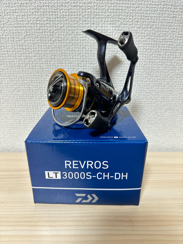 Daiwa Spinning Reel 20 REVROS LT3000S-CH-DH Gear Ratio 5.6:1 Fishing Reel IN BOX