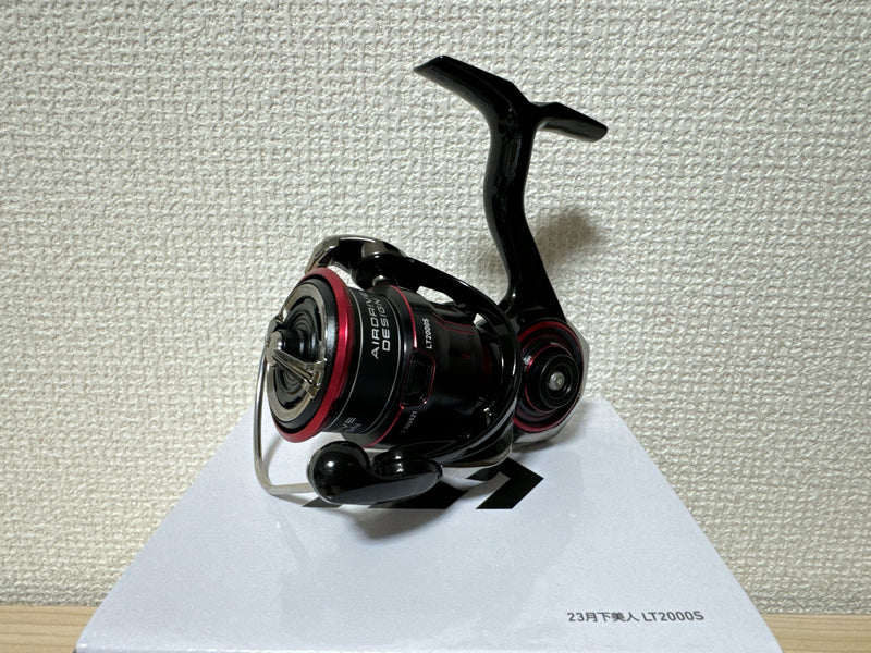 Daiwa Spinning Reel 23 GEKKABIJIN LT2000S Gear Ratio 5.0:1 Fishing Reel IN BOX