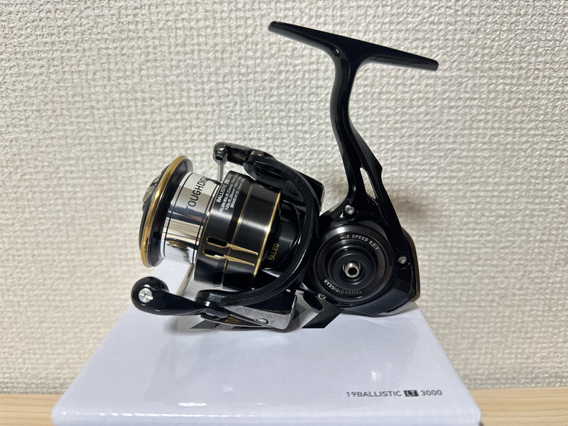 DAIWA Spinning Reel 19 Ballistic LT3000 Fishing genuine From Japan